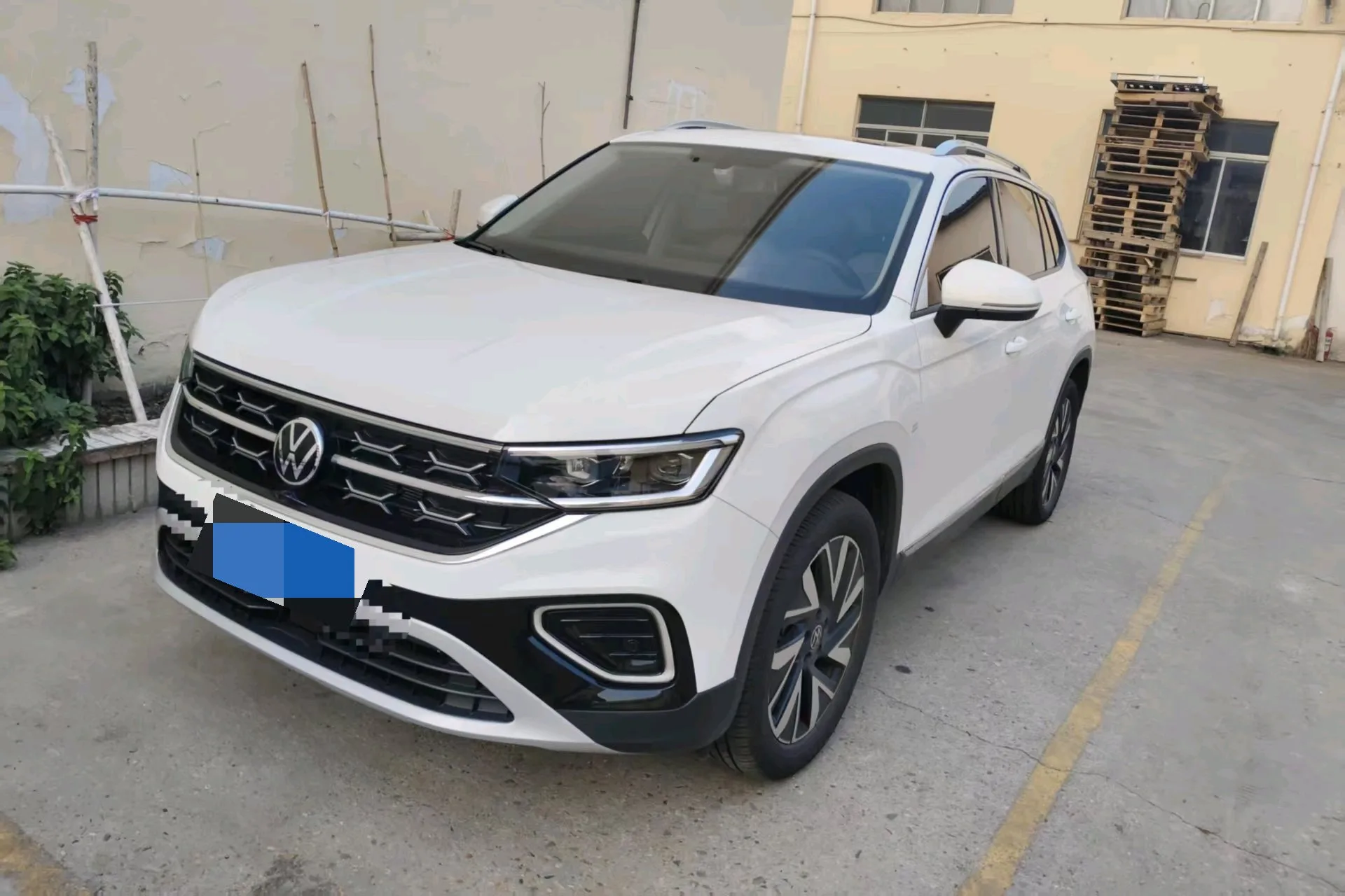 Volkswagen 2025 Tiguan L 1.5TSI 300TSI Front-Wheel Drive Elite Automatic