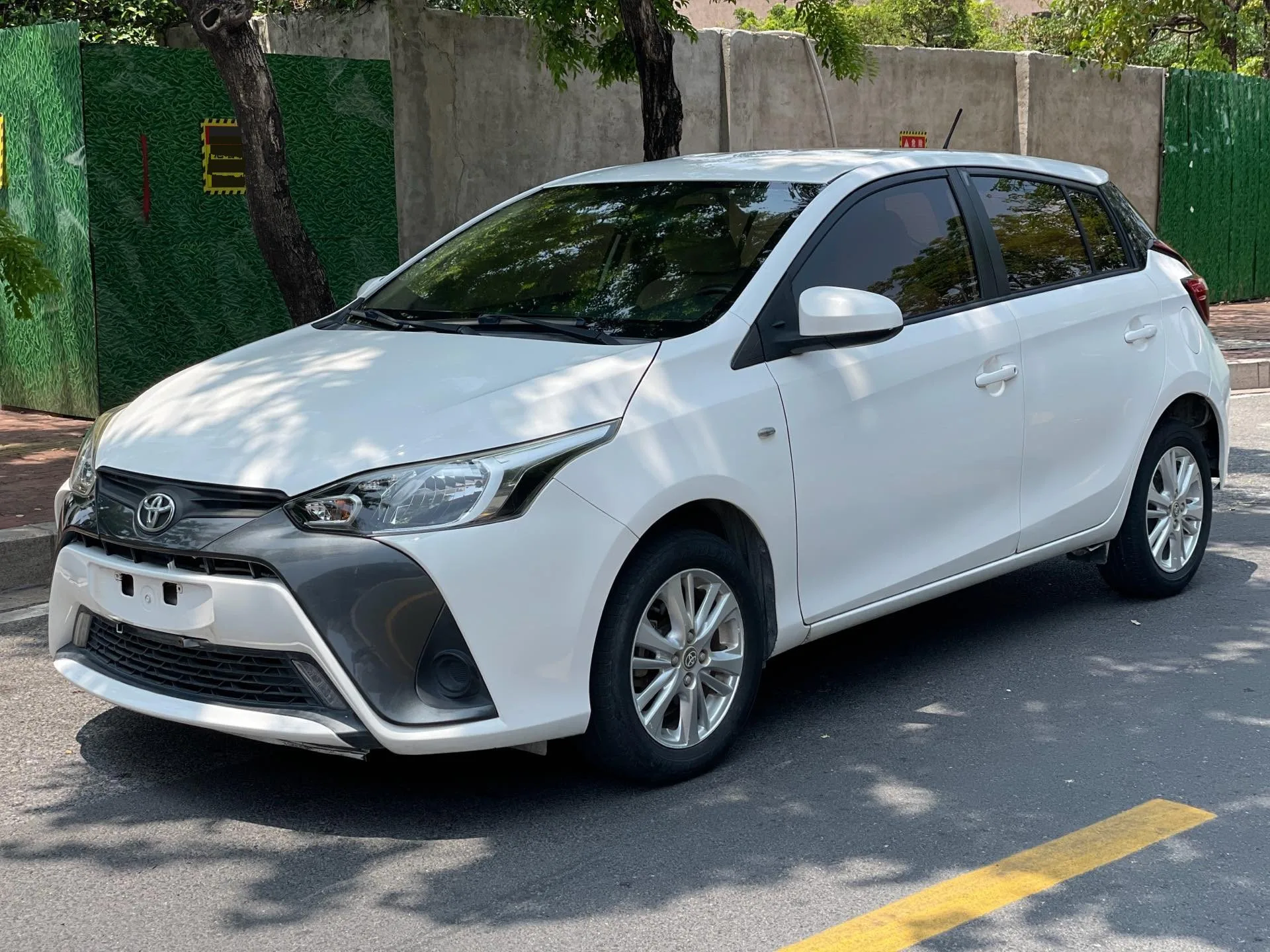 YARiS L Zhixuan 2016 Facelift 1.5E CVT Dynamic Edition