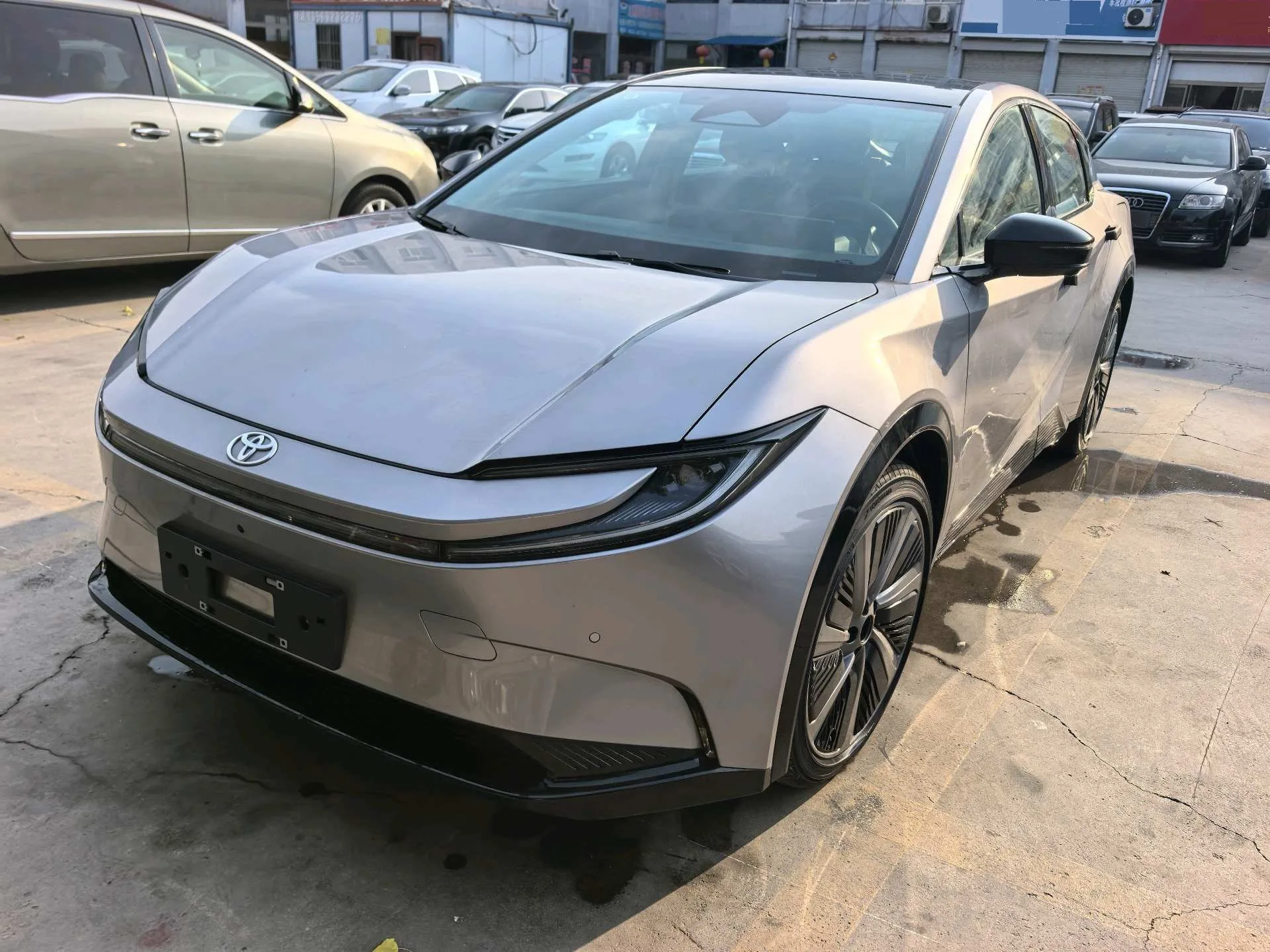Toyota 2025 bZ5 550 PRO Automatic