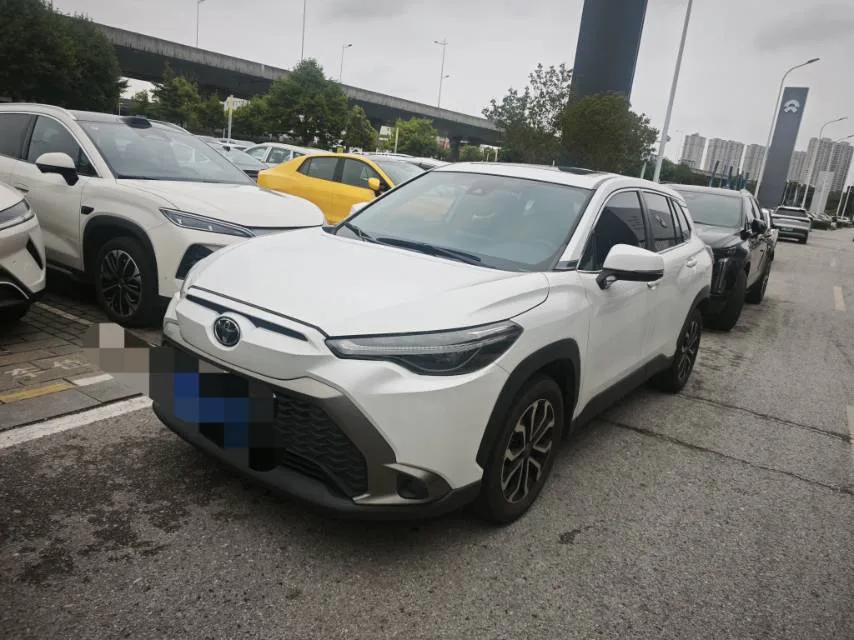 Fenglanda 2022 2.0L CVT Luxury Edition