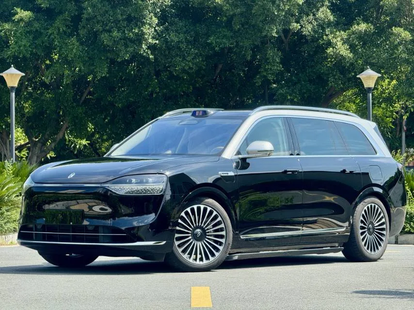 AITO 2025 Model M9 Extended Range Ultra Edition 52kWh 6-Seater Automatic Transmission