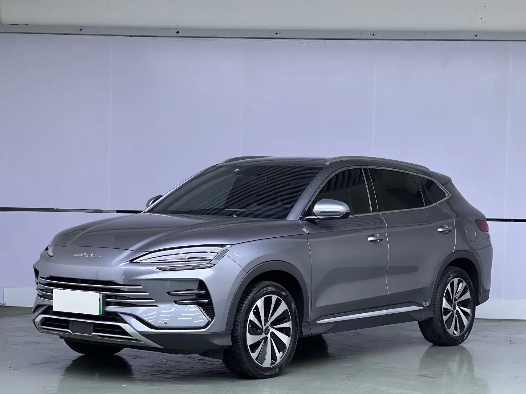 BYD Song PLUS New Energy 2024 Model Year Song PLUS DM-i 1.5 CVT Glory Edition 71 km Luxury Trim Automatic Transmission