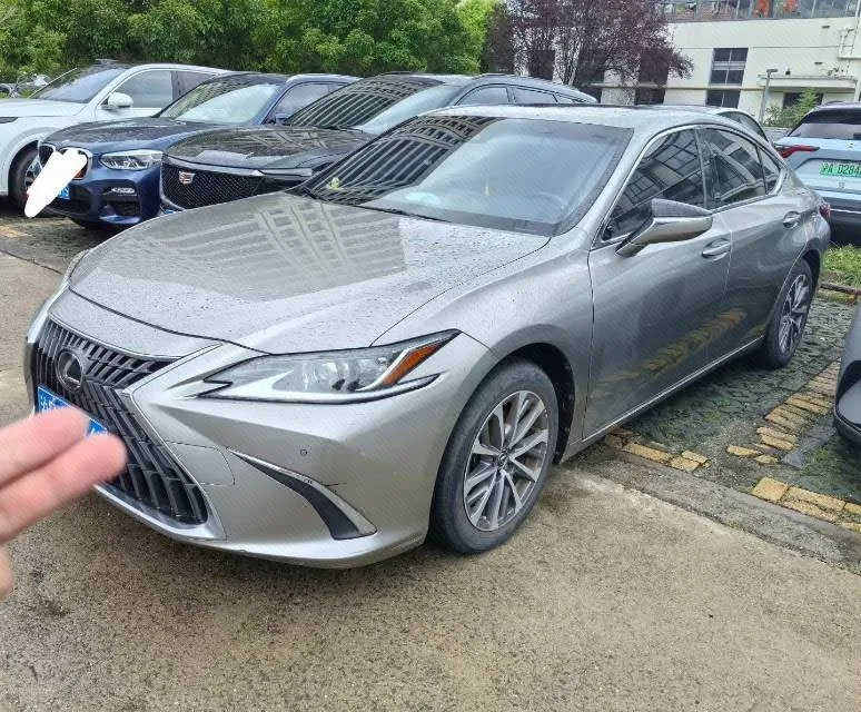 Lexus ES 2021 Model 200 Premium Edition
