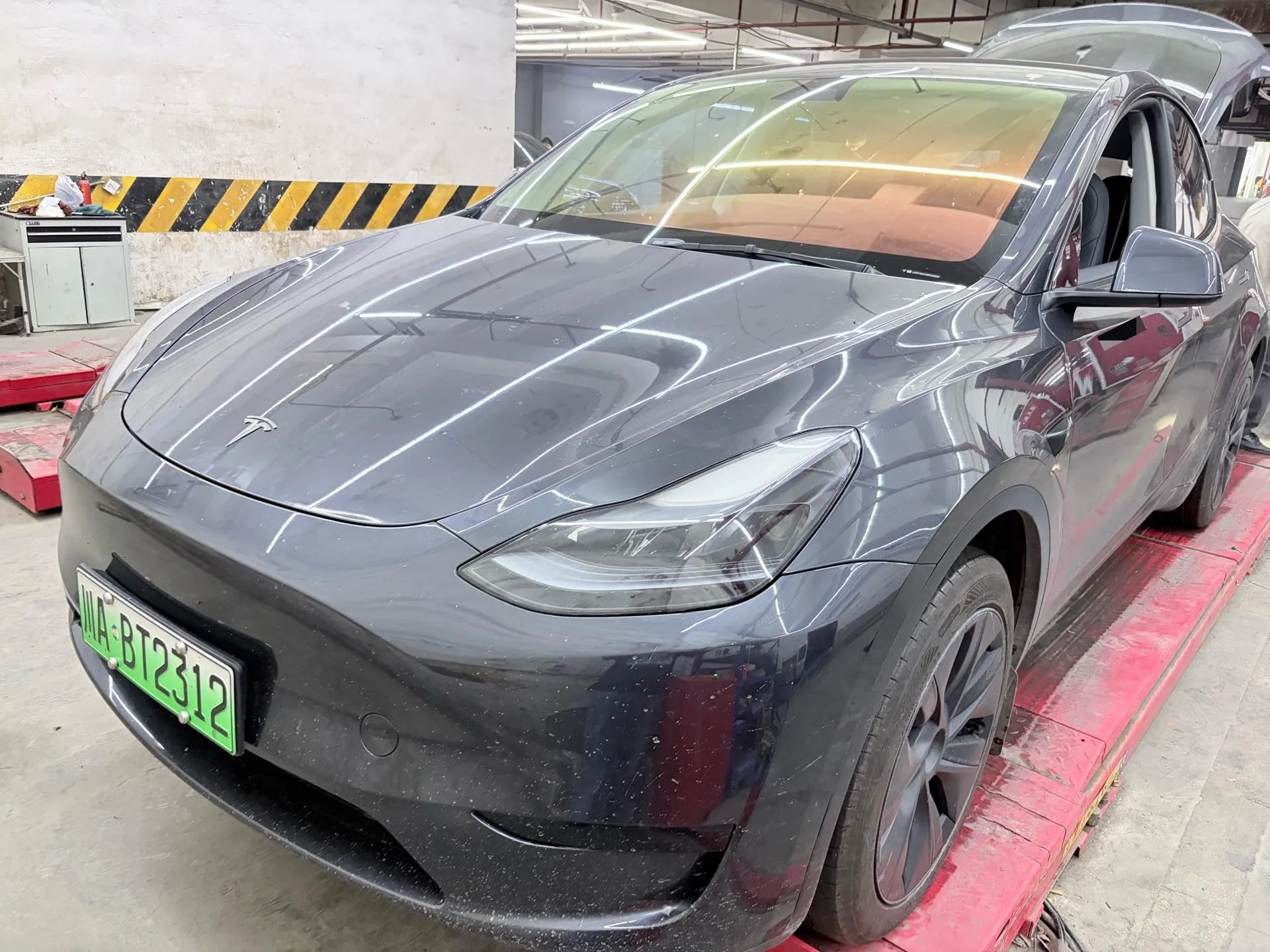 Model Y 2024 Rear-Wheel Drive