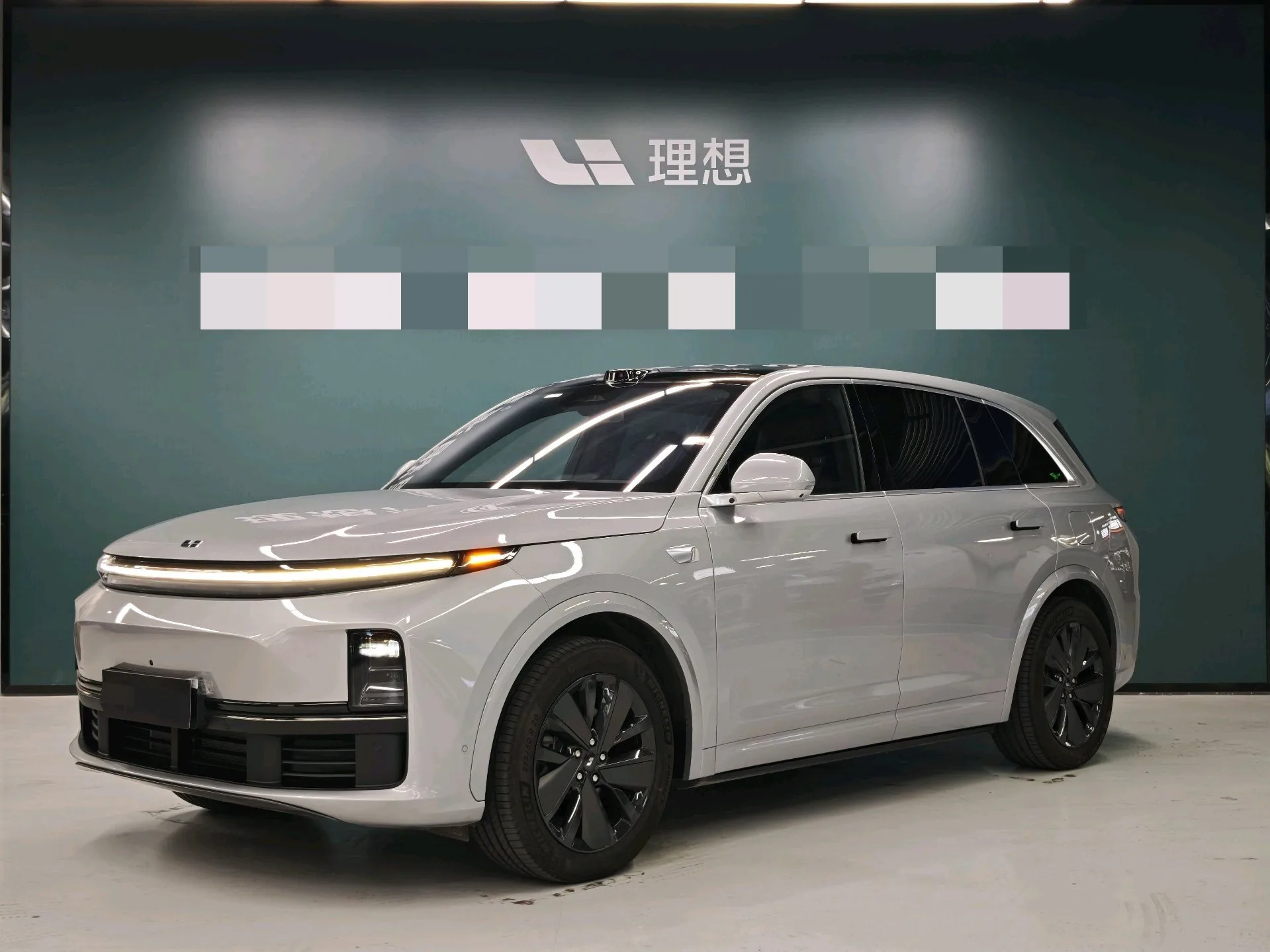 Li Auto 2025 L7 Max Intelligent Renewal Edition Automatic Transmission