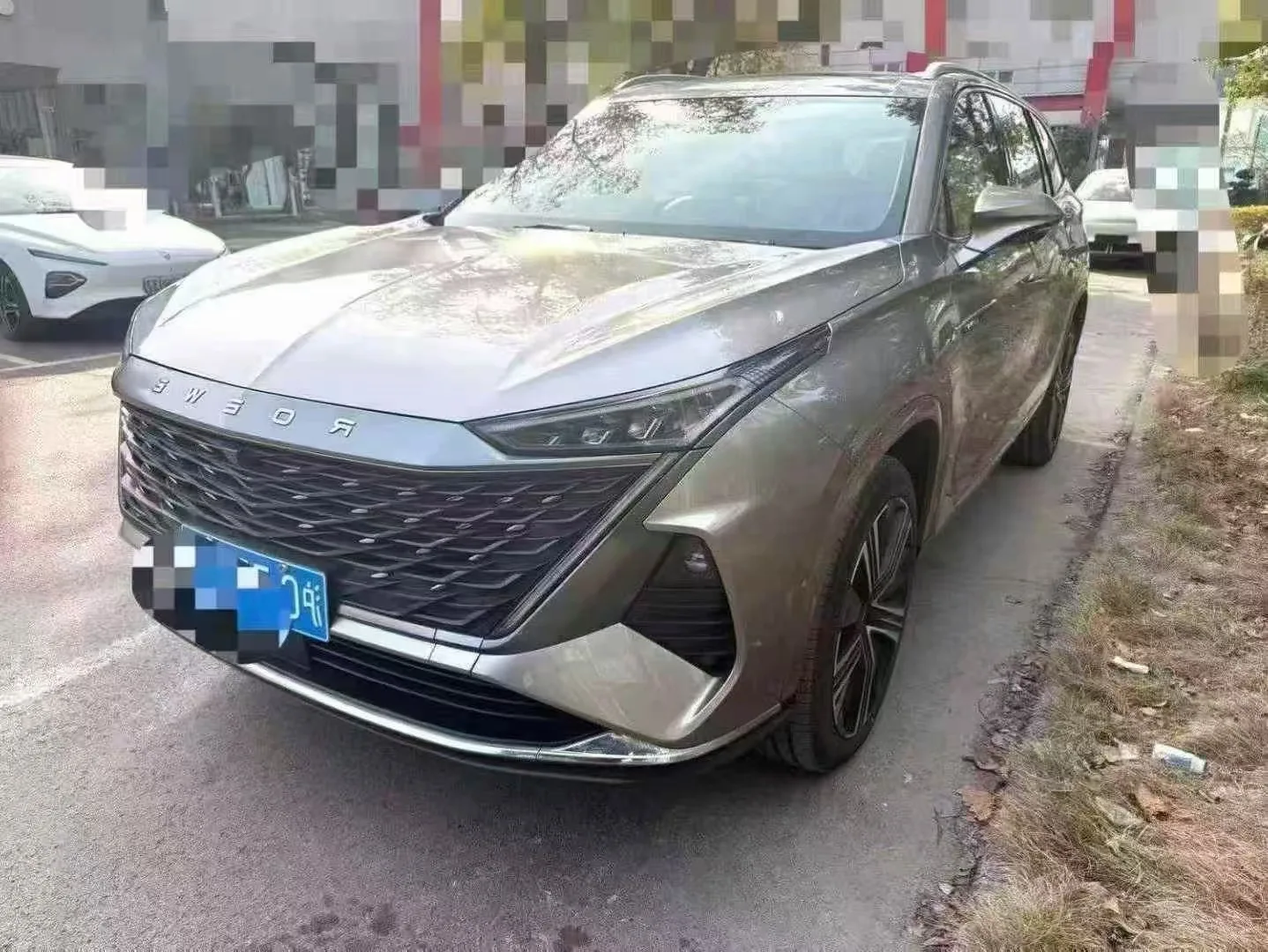 Роуве RX9 2023 2,0 Т Полный привод Премиум Версия