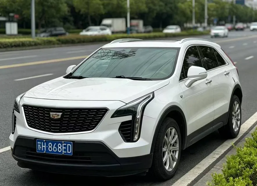 Cadillac XT4 2021 28T Two-Wheel Drive Premium Edition