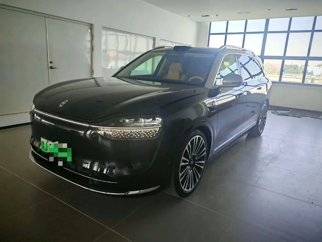 AITO 2025 Model M9 Extended Range Ultra Edition 52kWh 6-Seater Automatic Transmission