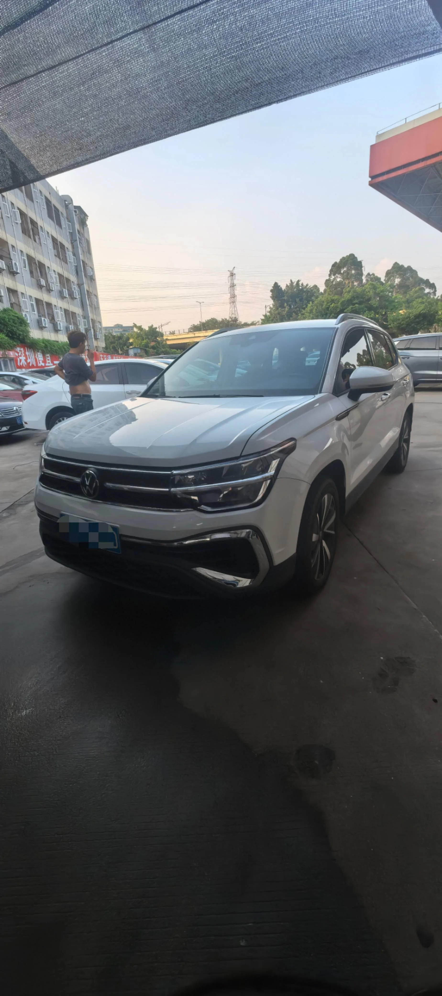 Volkswagen 2023 Tharu 1.5TSI 300TSI 2WD Moon Edition Automatic