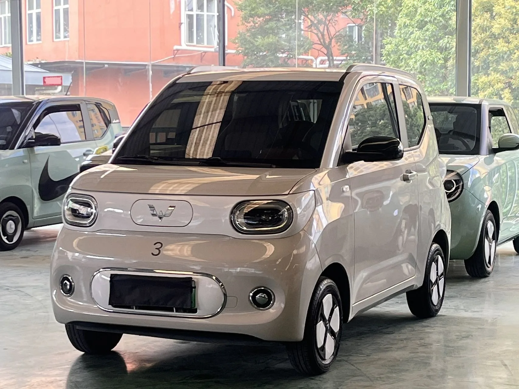 Hongguang MINIEV 2024 Macaron Model, 215km