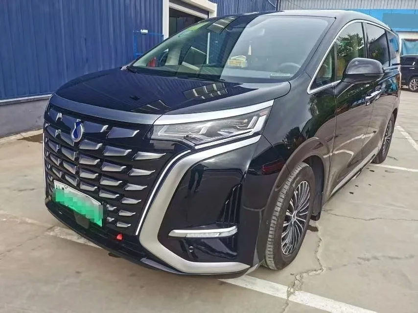 Denza D9 2022 DM-i 970 AWD Flagship Edition