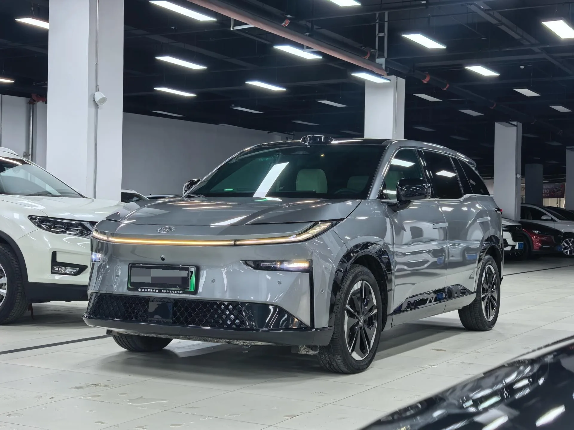 Toyota 2026 Platinum 3X 520 Pro LiDAR Edition, Automatic Transmission