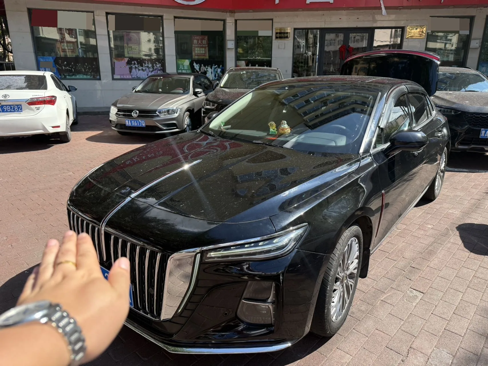 Hongqi 2022 H5 48V 1.8TD Intelligent Flagship Edition Automatic Transmission