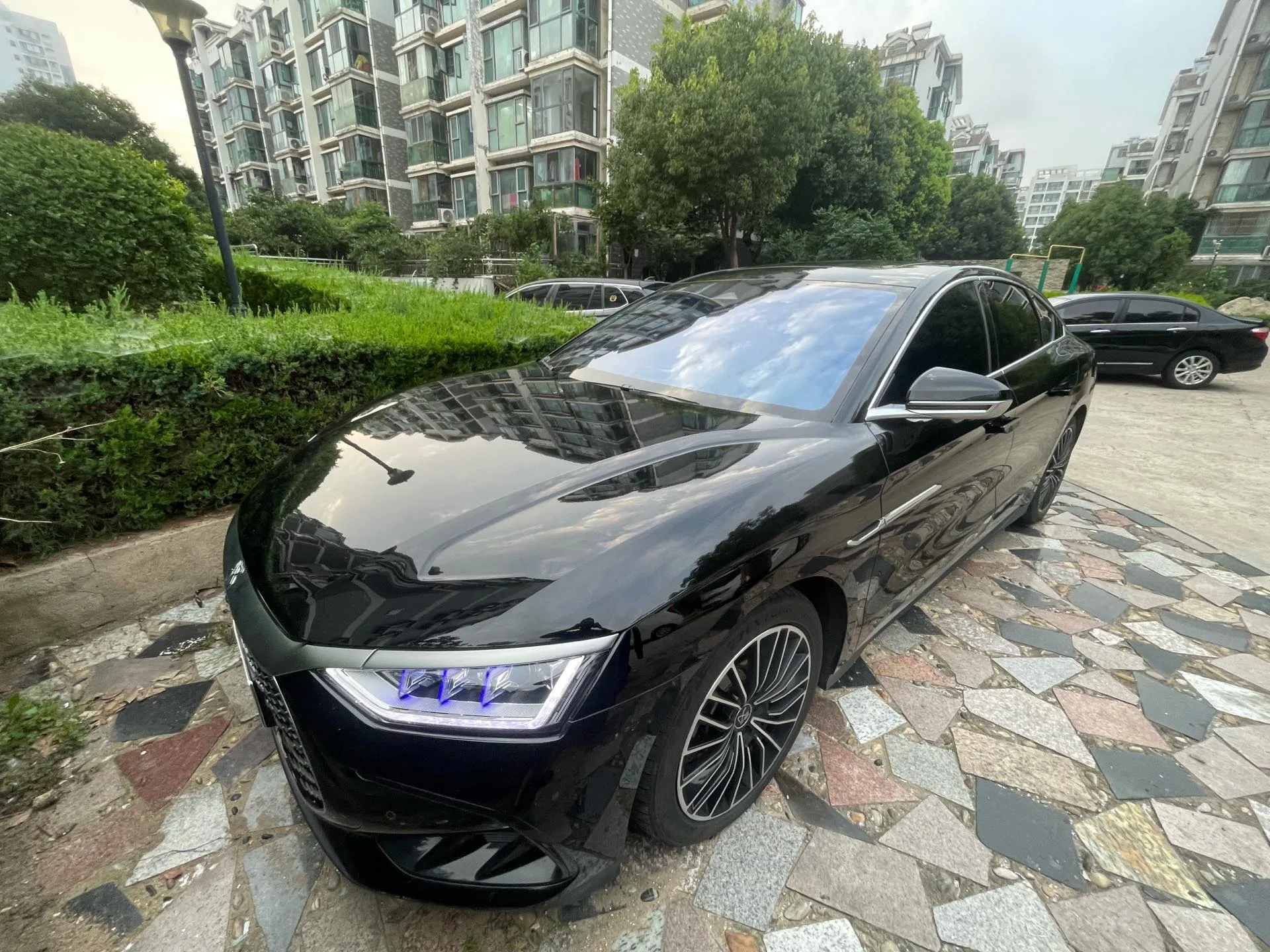 Han 2022 DM-i 121KM Premium Edition