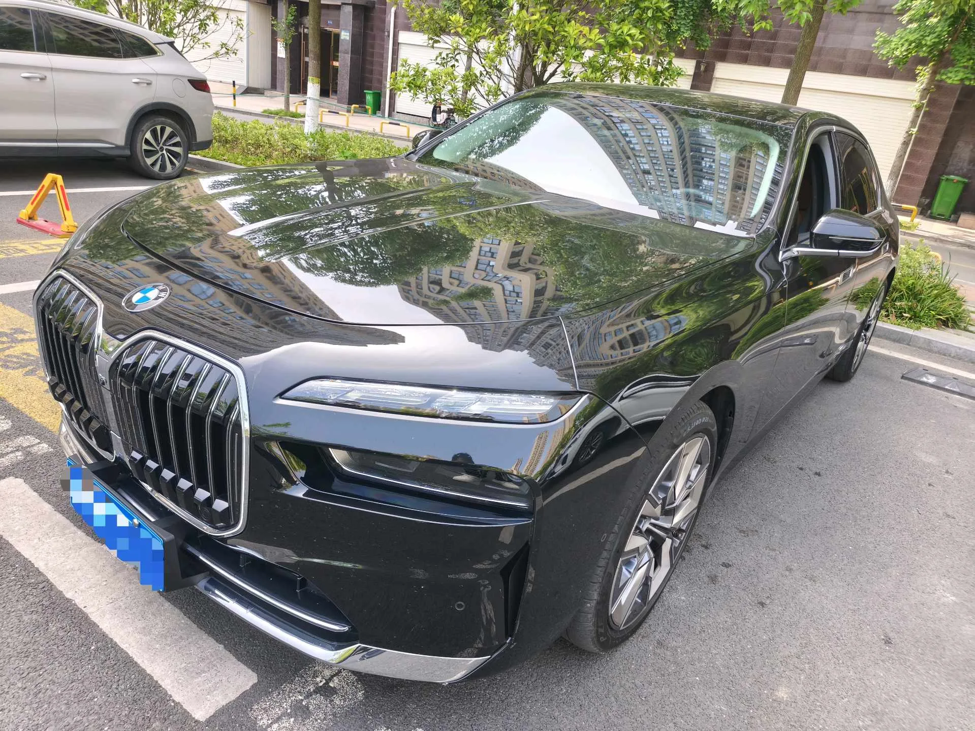 BMW 7 Series (Imported) 2023 740Li 48V 3.0T Leading M Sport Package Automatic
