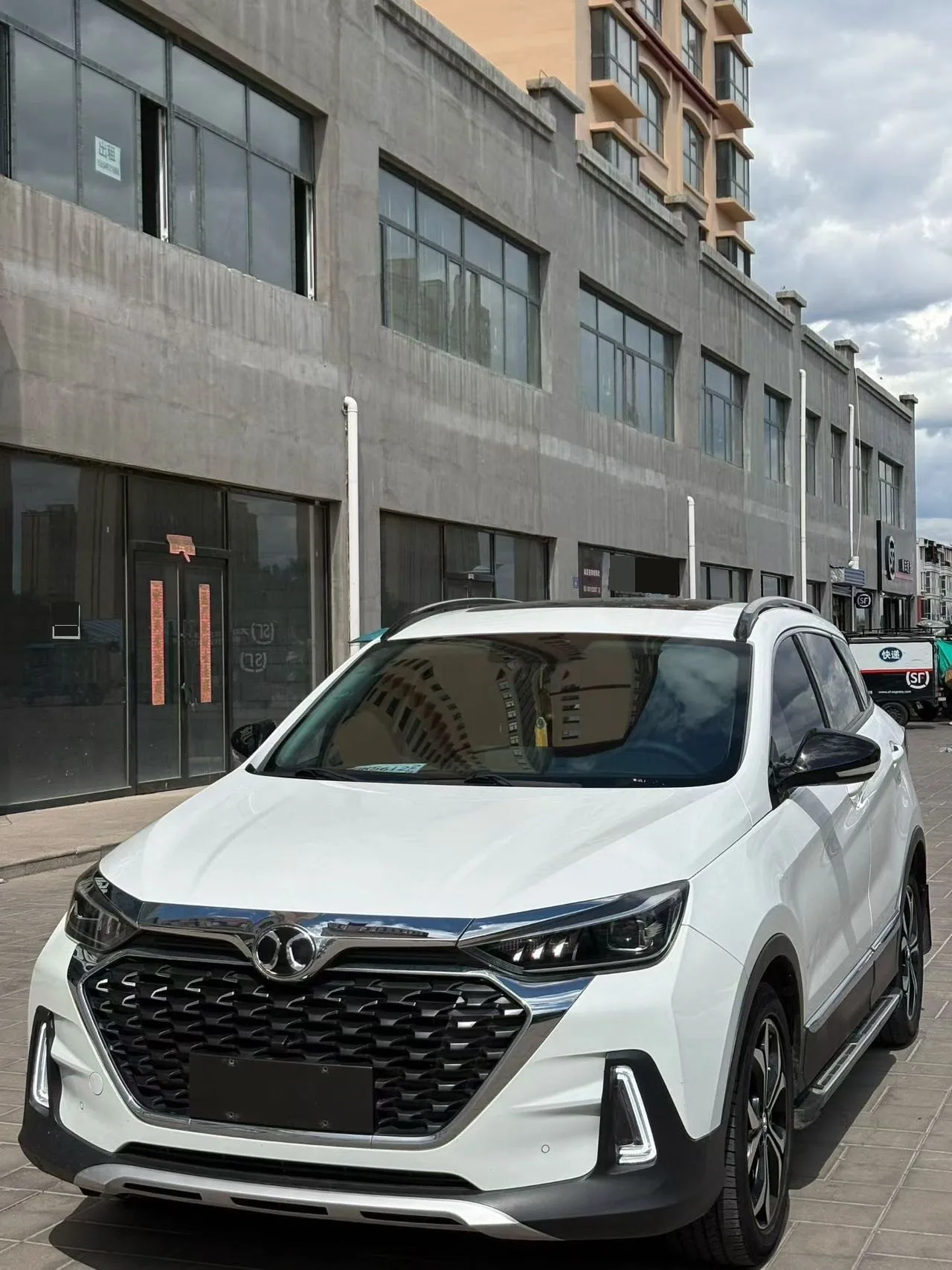 ZhiXing 2019 Model Year 1.5T CVT Elite Edition, National VI