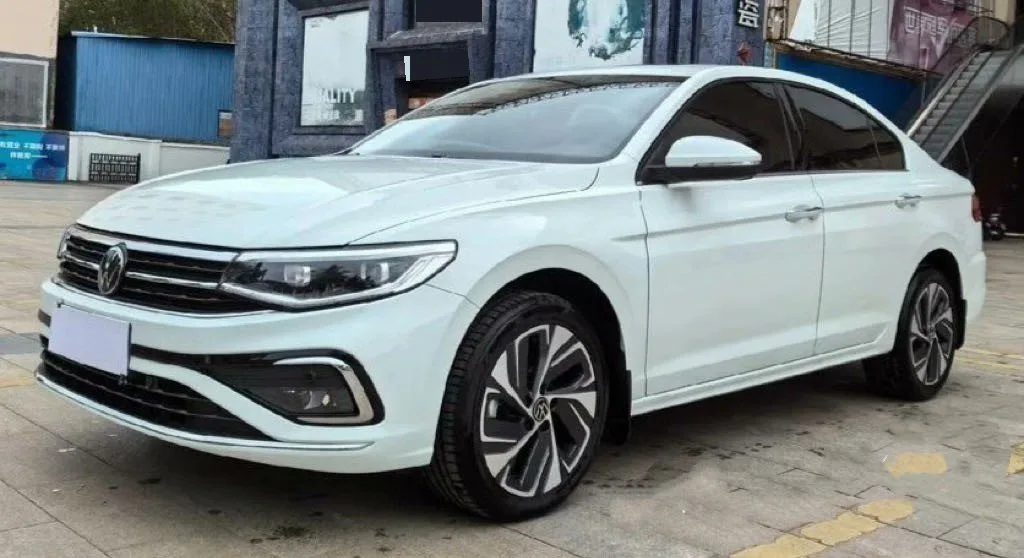 2023 Volkswagen Bora 300TSI DSG Base Model