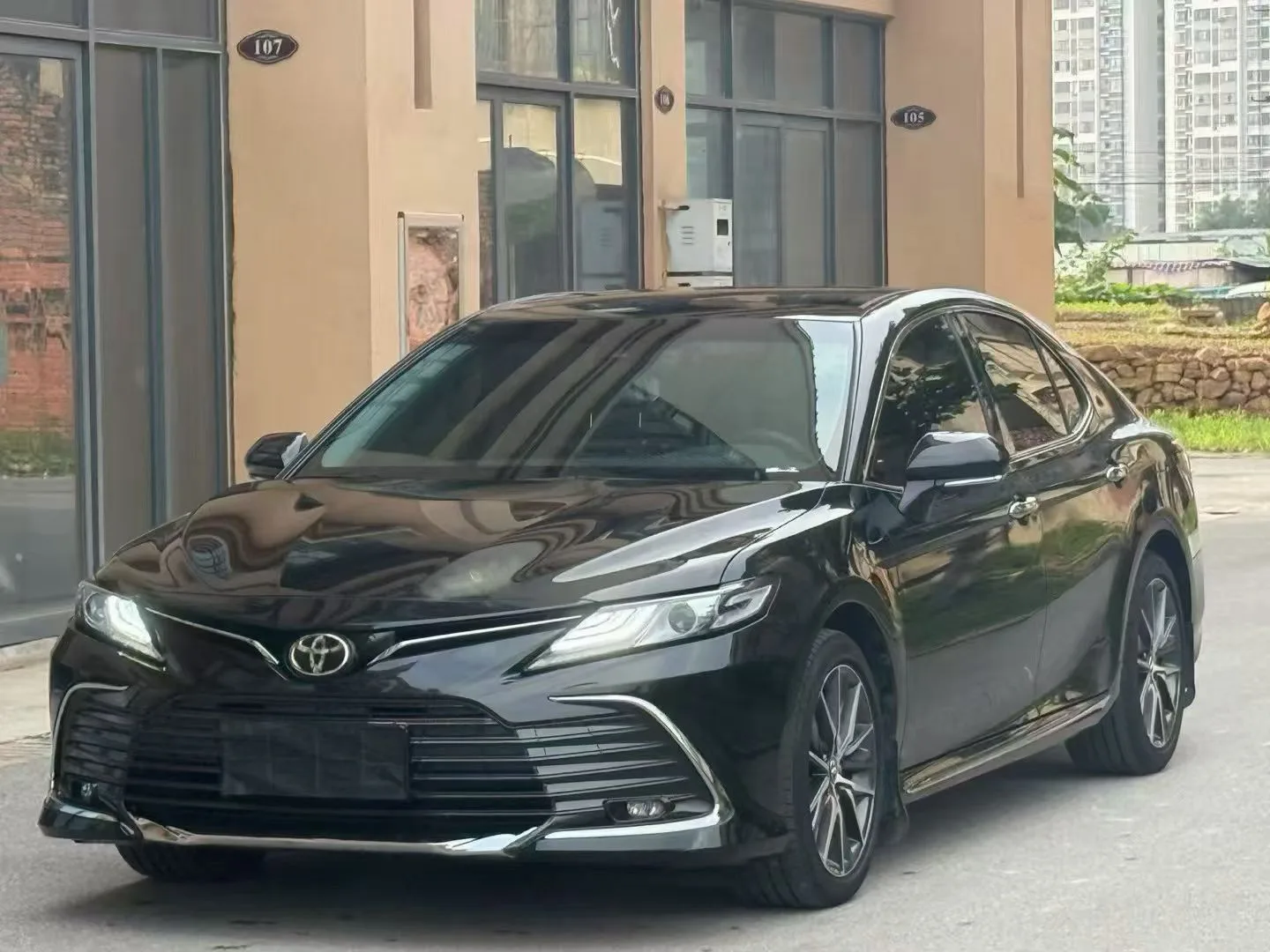 Camry 2021 2.5G Luxury Edition