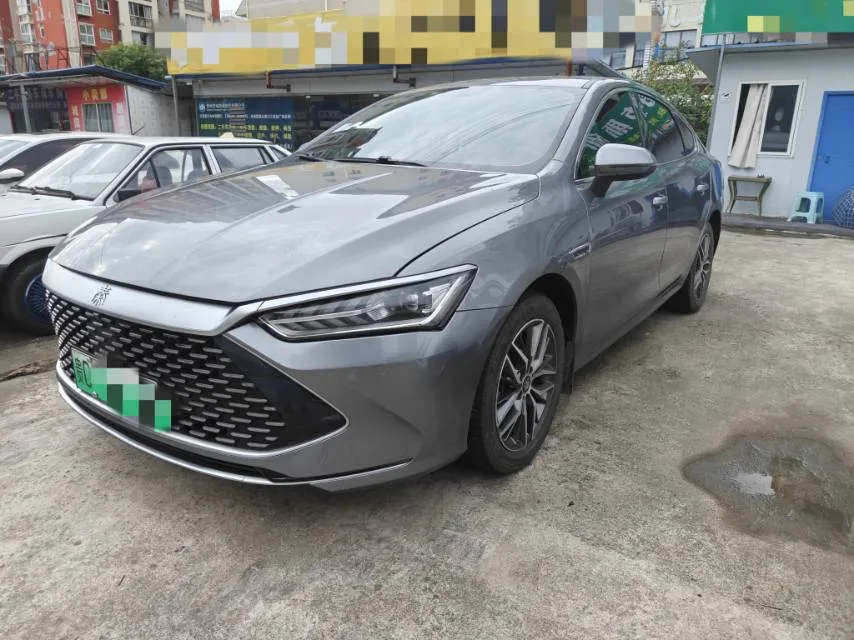 BYD 2023 Qin PLUS DM-i 1.5 CVT Champion Edition Leading Model 120KM Automatic