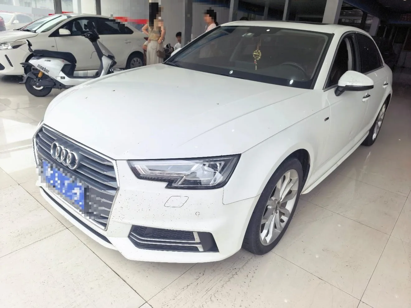 Audi A4L 2019 40 TFSI Fashion Edition (China VI Emission Standard)