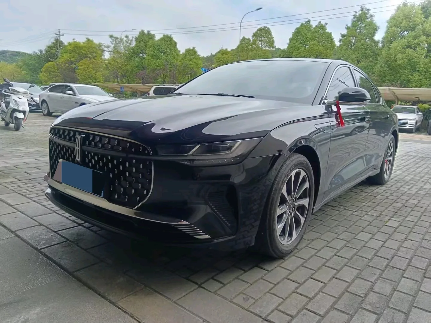 2025 Lincoln Z 2.0T Premium Edition (Automatic)