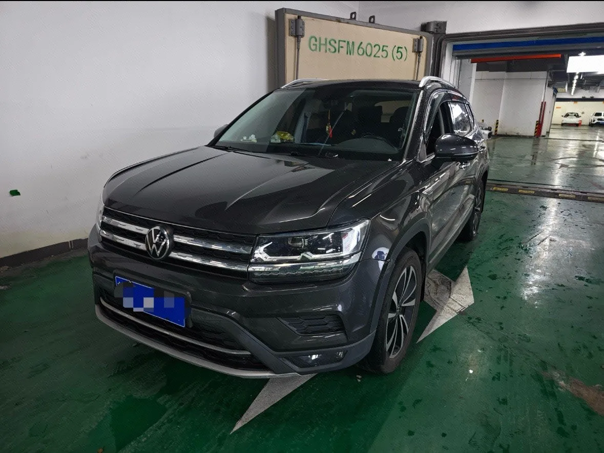 Tiguan 2021 330TSI AWD Luxury Edition PLUS