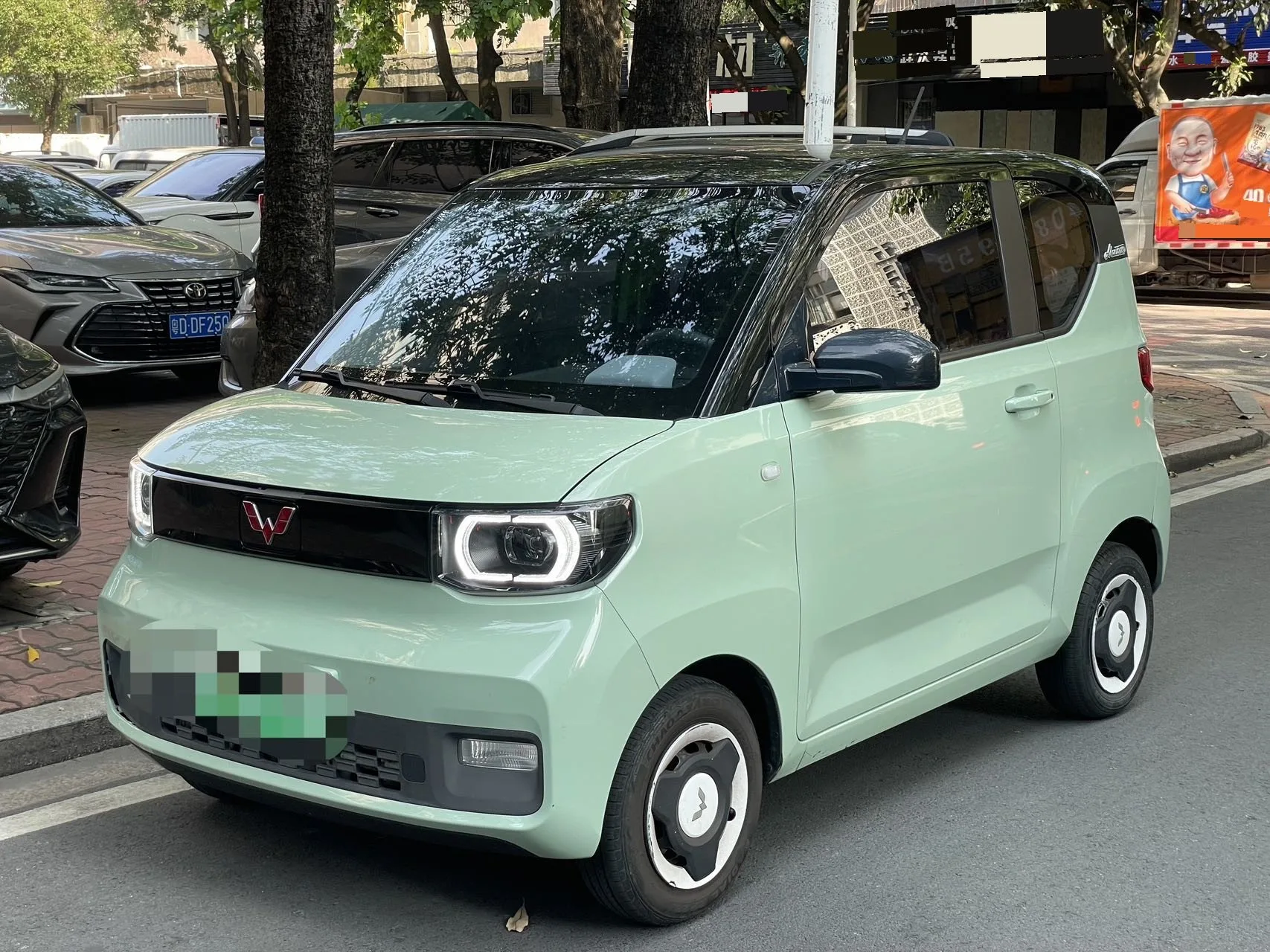 Hongguang MINIEV 2021 Macaron Sandwich Edition, 170km/h, Ternary Lithium Battery
