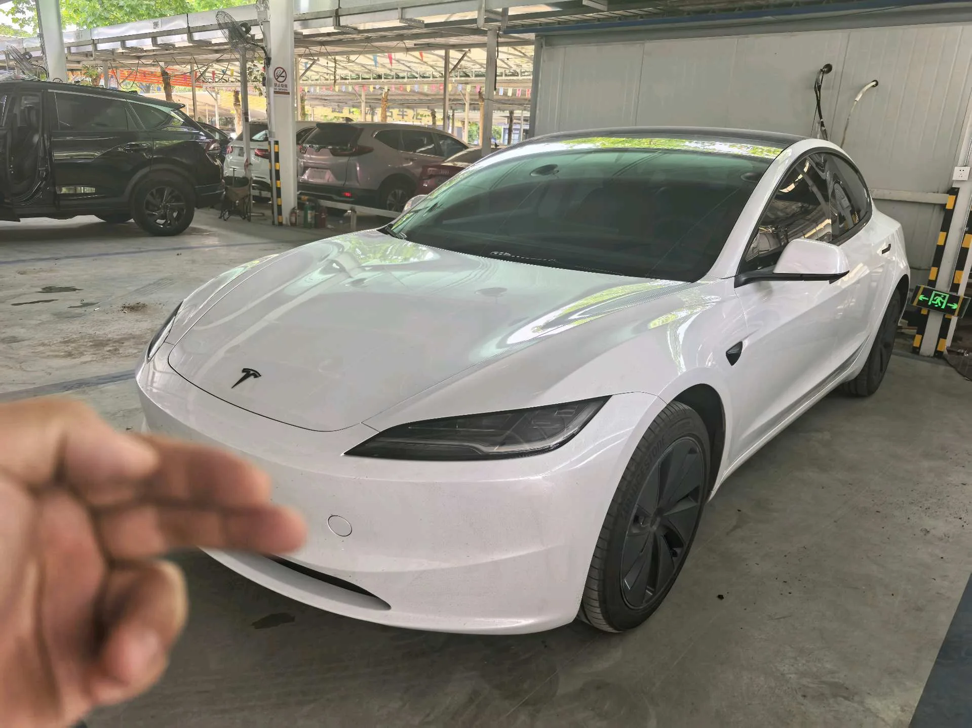 Tesla 2025 Model 3 Long Range Rear-Wheel Drive (Facelift) Automatic