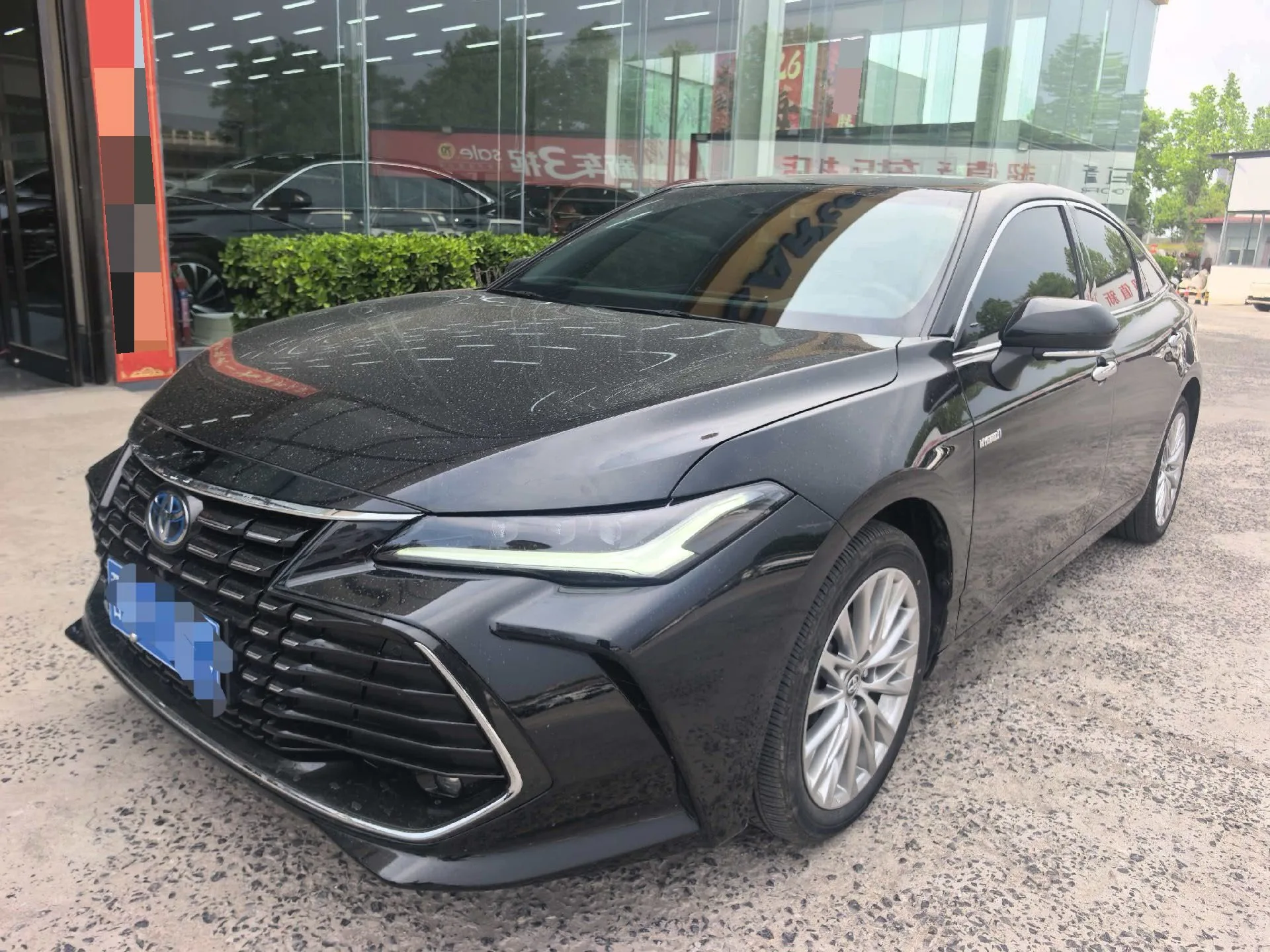 2023 Toyota Avalon Hybrid 2.5L CVT XLE Premium Automatic