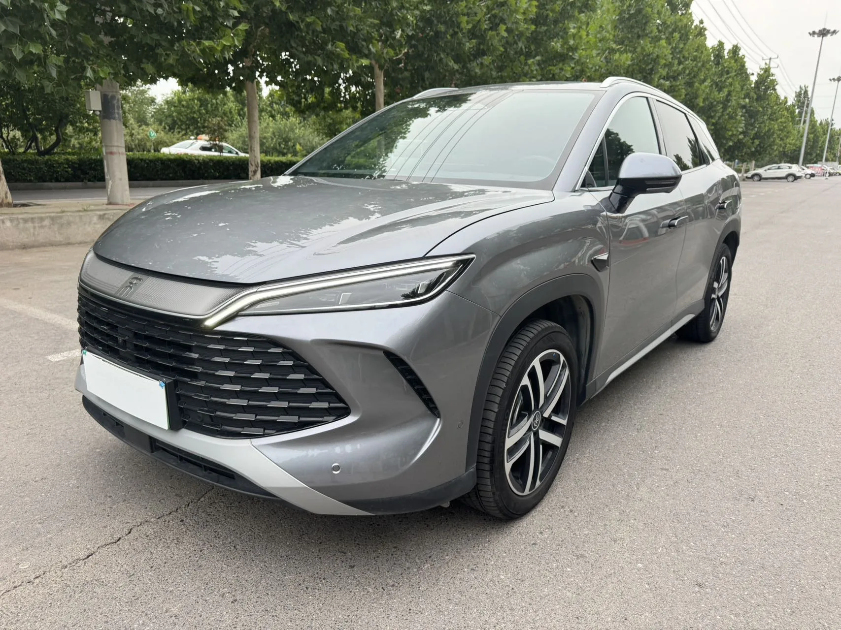 BYD 2025 Song L DM-i 1.5 CVT Intelligent Driving Edition 112km/h Superior Model Automatic