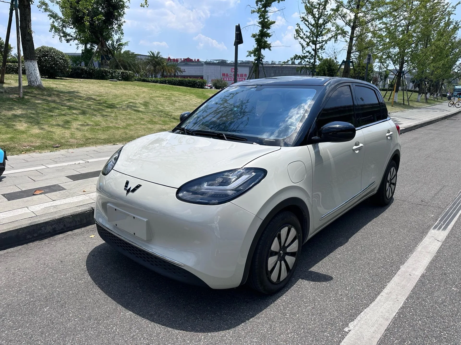 Wuling 2025 Bingo 333km Smart Connect Edition Automatic