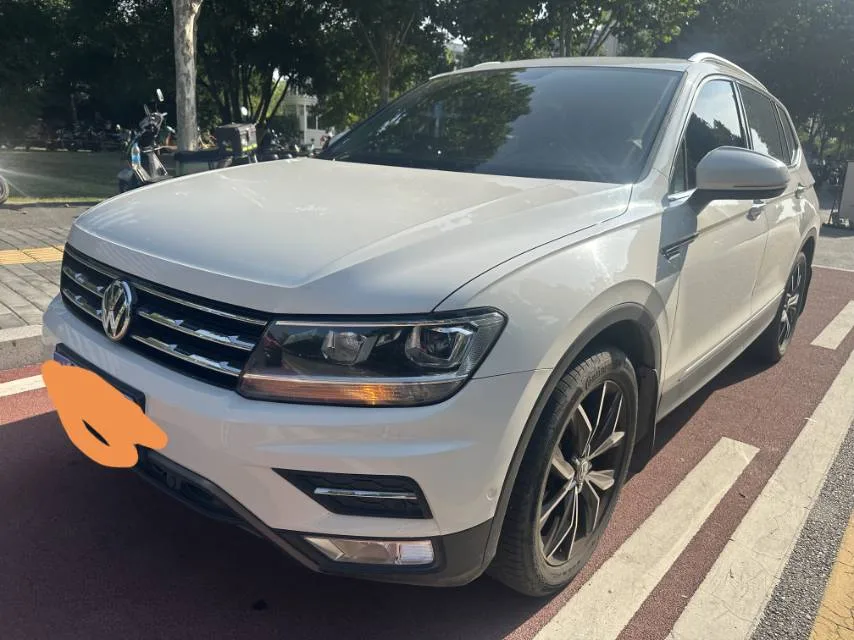 2020 Tiguan L 330TSI Automatic Front-Wheel Drive Smart Luxury Edition, China VI