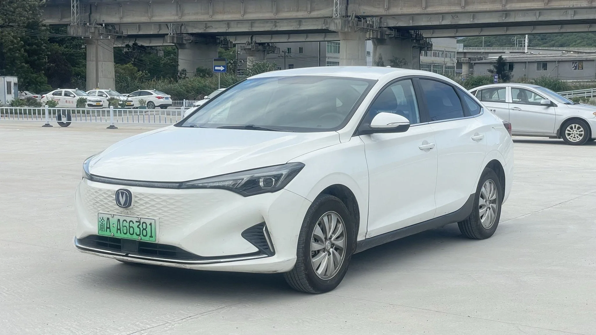 福特 EcoSport 新的 活力 2022 EV460 聪明的 骑行 网约车 版 (LFP)