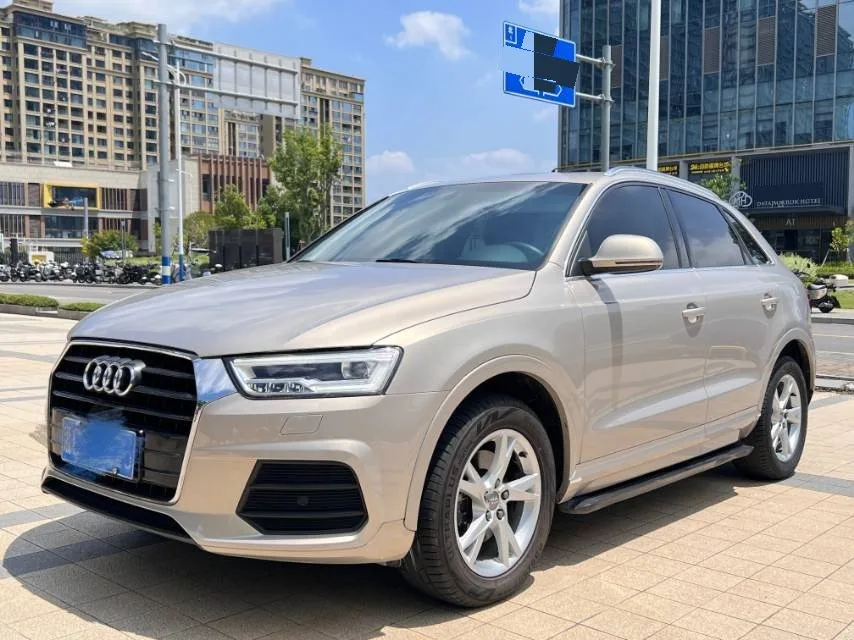 Audi Q3 2018 30th Anniversary Edition 30 TFSI Fashion Model