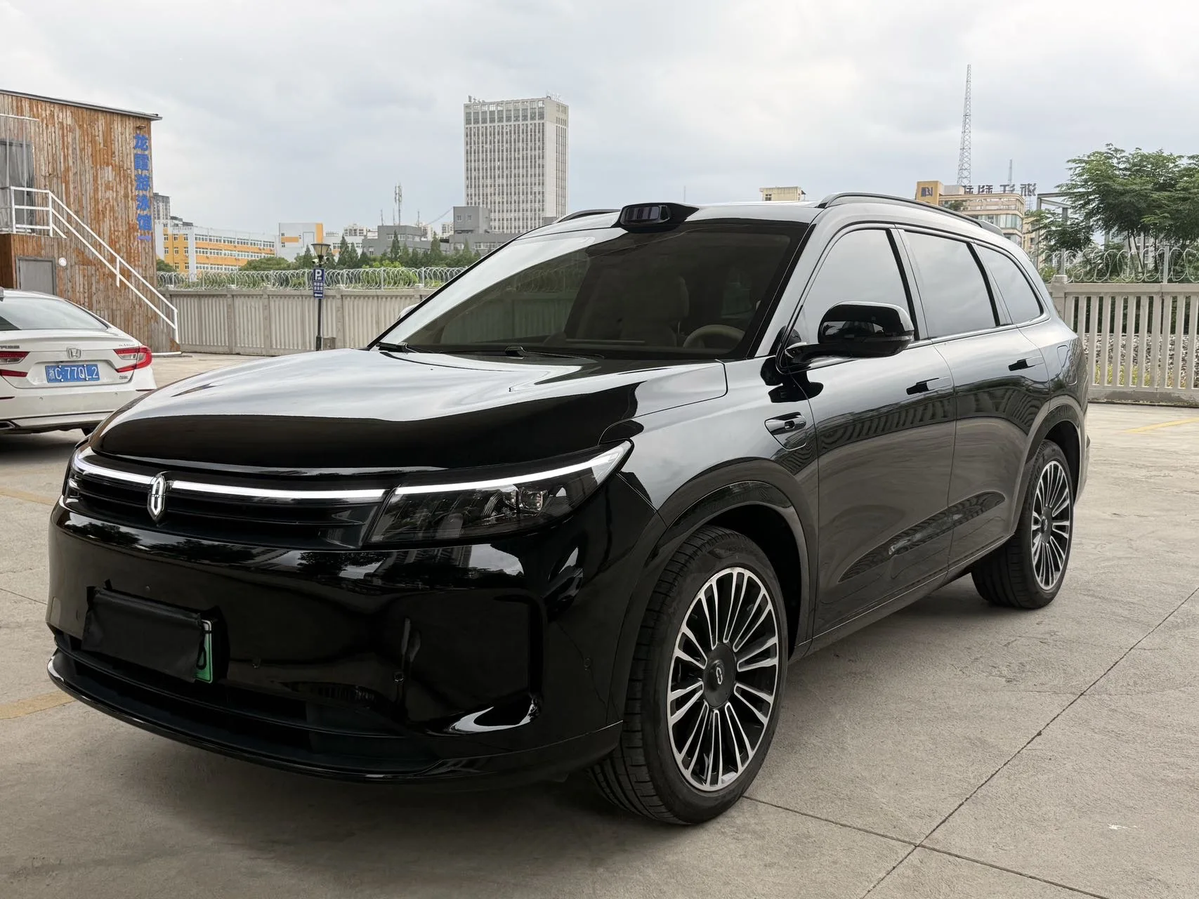 AITO 2024 M7 Intelligent Driving Rear-Wheel Drive Ultra Edition 5-Seat Automatic