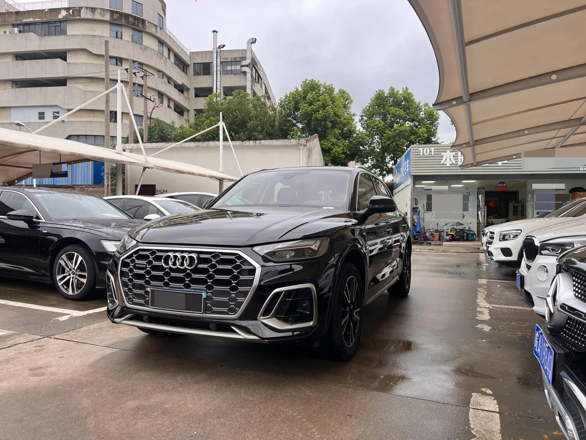 Audi 2024 Q5L 2.0TFSI 40TFSI Fashion Dynamic Automatic