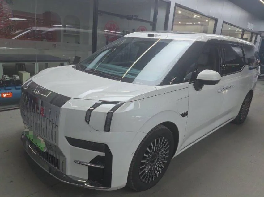 Zeekr 2024 Zeekr 009 Six-Seater Executive Edition AWD 108kWh Automatic Transmission