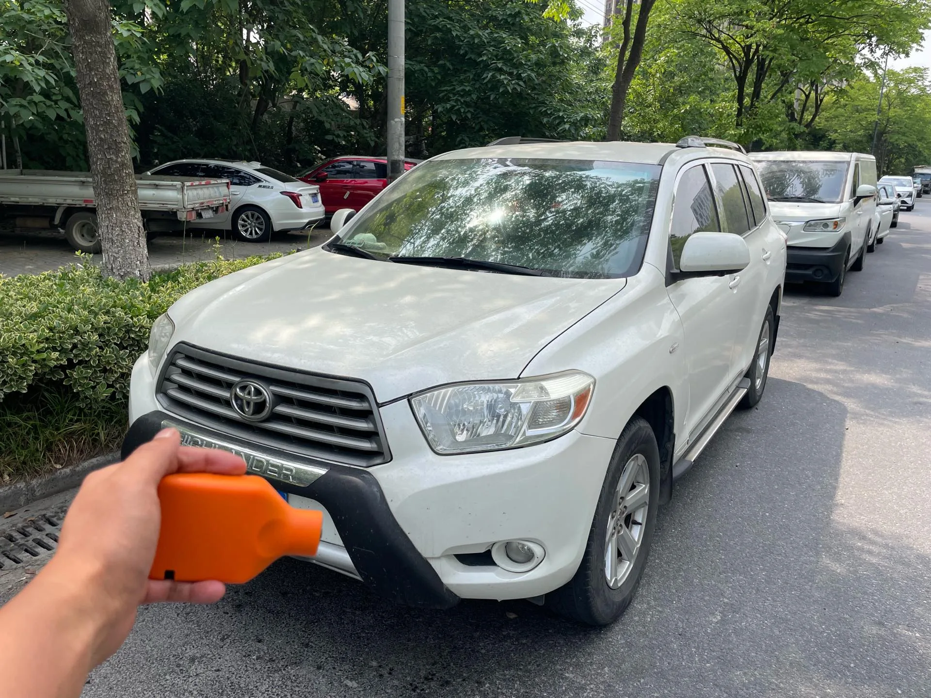 2012 Highlander 2.7L 2WD 5-seater Elite Edition