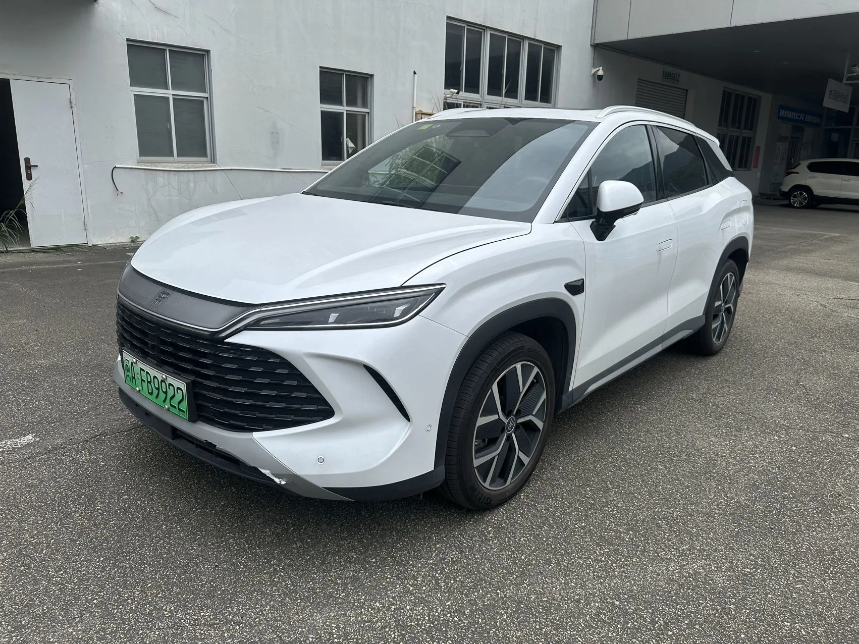 BYD 2024 Song L DM-i 1.5 CVT 160km Excellence Edition Automatic