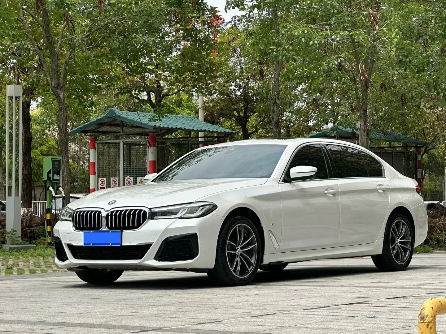 2022 BMW 5 Series Facelift 525Li M Sport Package
