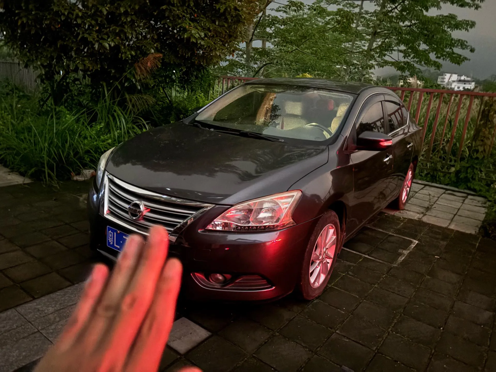Nissan Sylphy 2012 1.8XL CVT Luxury Edition
