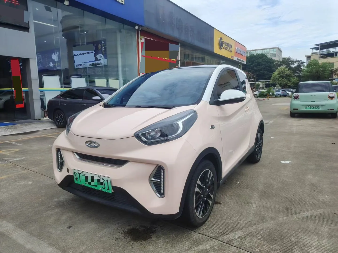 Ant 2022 Facelift, Sweet Pink, Semi-Sugar Edition, Lithium Iron Phosphate, 30.7 kWh, 30 kW, 301 km