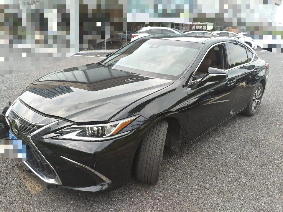 Lexus ES 2023 200 Premium Edition