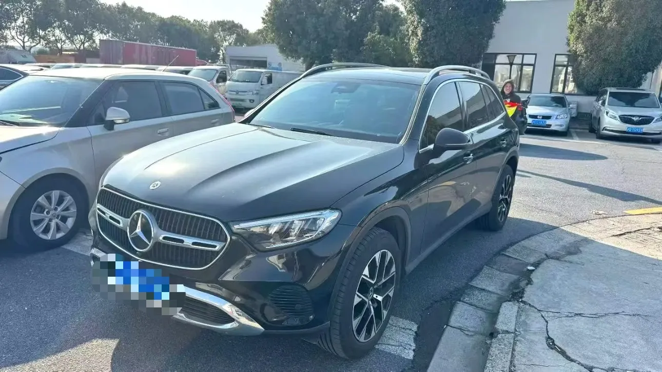 Mercedes-Benz 2024 GLC 260 L 4MATIC 48V 2.0T Luxury 5-seater (facelift) Automatic