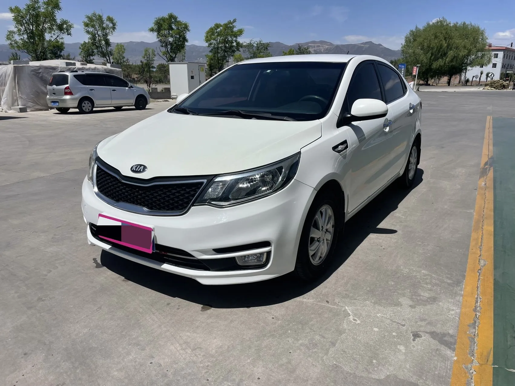 Kia K2 2015 Sedan 1.4L AT TOP