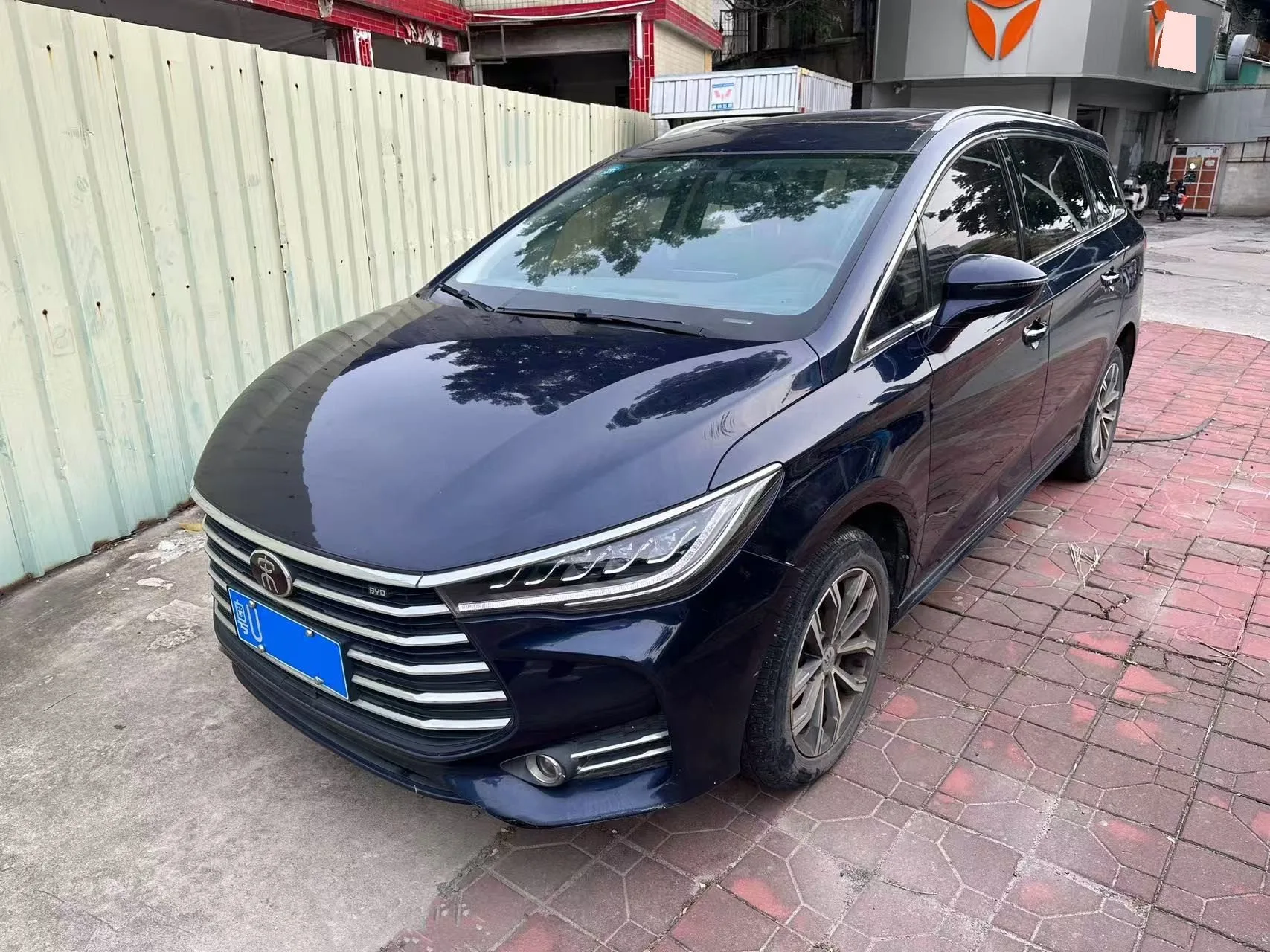 Song MAX 2019 1.5T Automatic Intelligent Connected Sunroof Model 7-Seater National V Emission Standard