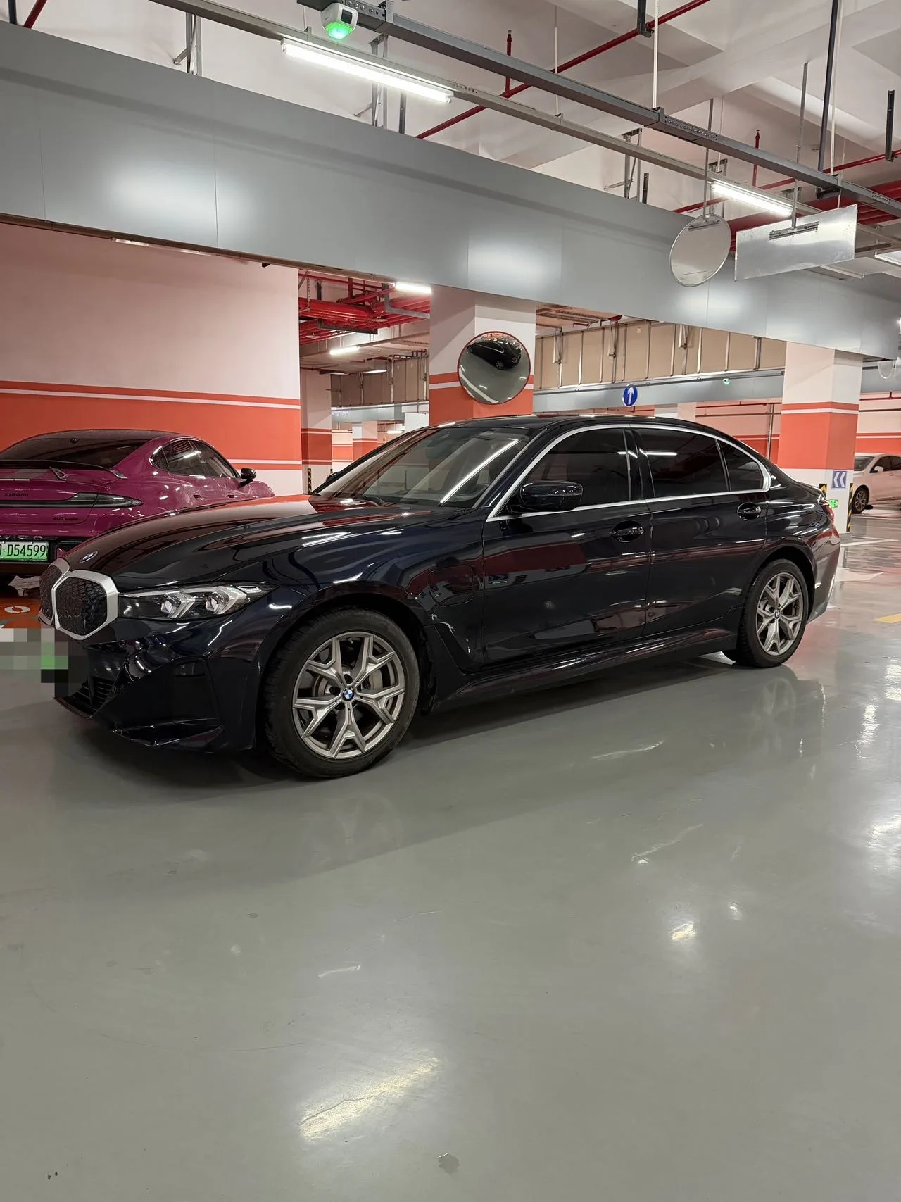 BMW 2025 i3 eDrive 35 L Automatic