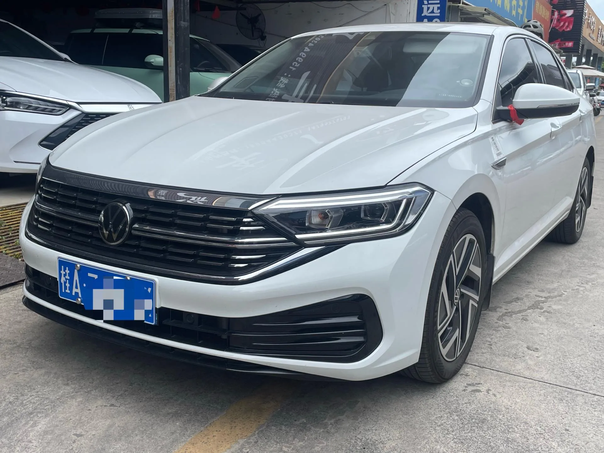 Volkswagen 2024 Sagitar 1.5TSI 300TSI Beyond Edition Automatic