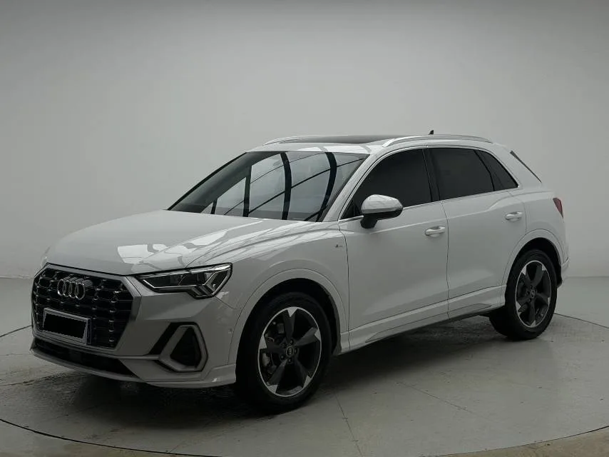 Audi 2023 Q3 1.4TFSI 35TFSI Fashion Dynamic Automatic