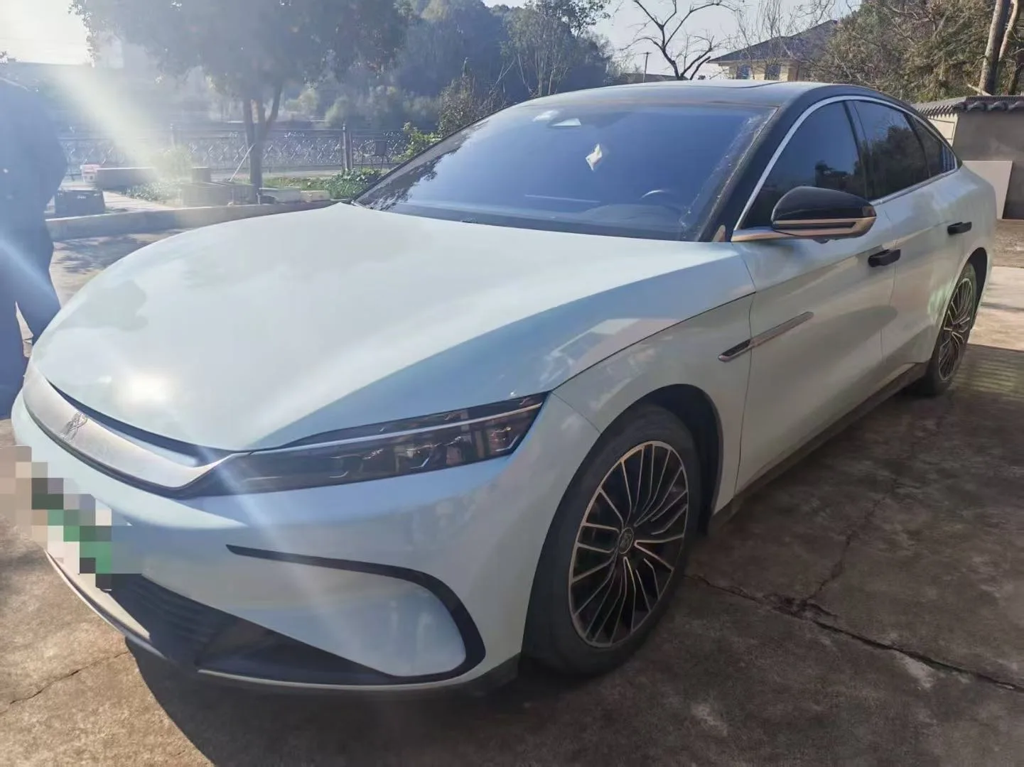 BYD 2023 Han EV 605KM Champion Edition Front-Wheel Drive Premium Automatic